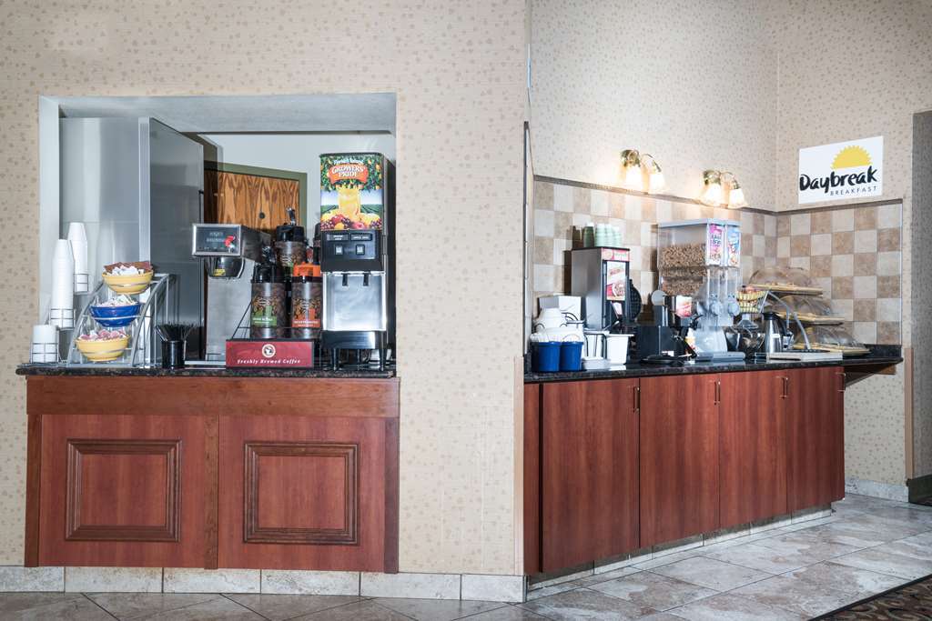 Hotel Days & By Wyndham Wausau